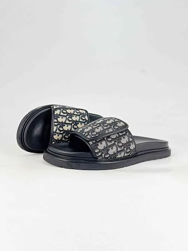DiorDior