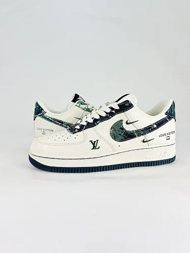 Nike Air Force1 07 low LV