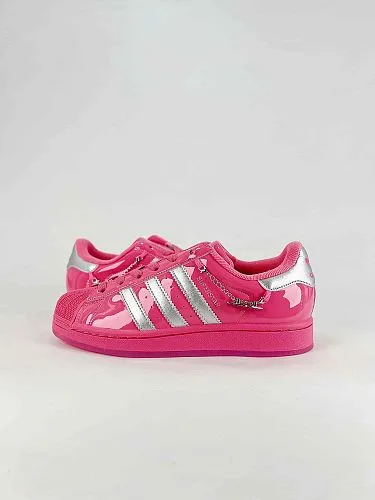 Adidas Originals Superstar IInuevo colorway