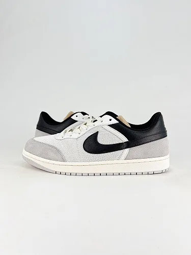 Nike Air Skyline low