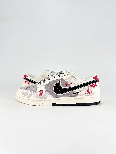 NIKE DUNK SB LOW nuevo colorway