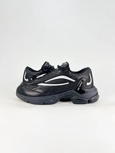 RAF SIMONS RESPONSE TRAIL""