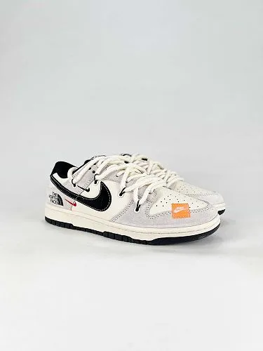 NIKE DUNK SB LOW nuevo colorway