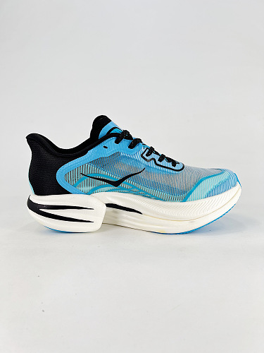 HOKA U CIELO X1 2.0 running