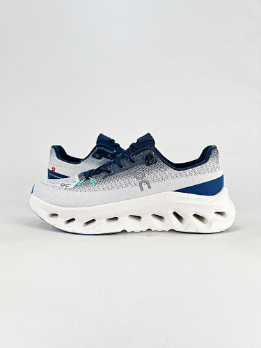 Cloudtilt Moon deportivo