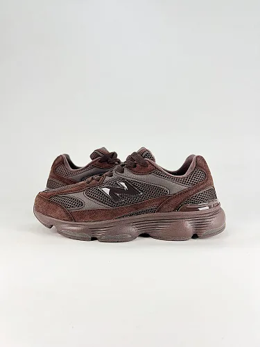 New Balance NB603
