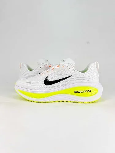 Nike VOMERO PLUS runrunning