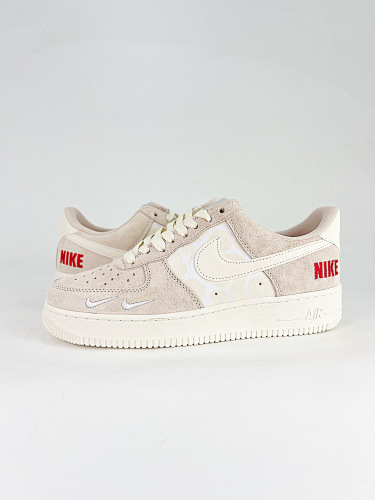 Nike Air Force1 07 low año del caballo edición limitada