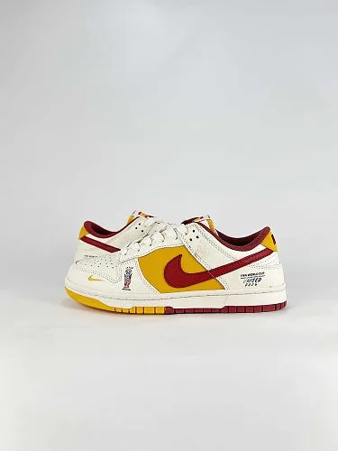 NIKE DUNK SB LOW nuevo colorway
