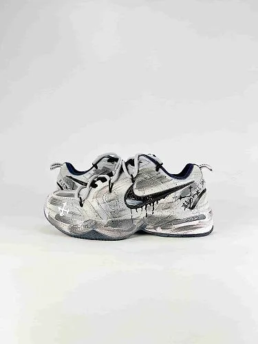 Air Monarch deportivo