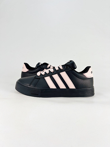 Adidas Barreda Daily 4.0 low top casual skate
