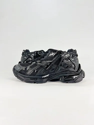 BalenciagaBalenciaga