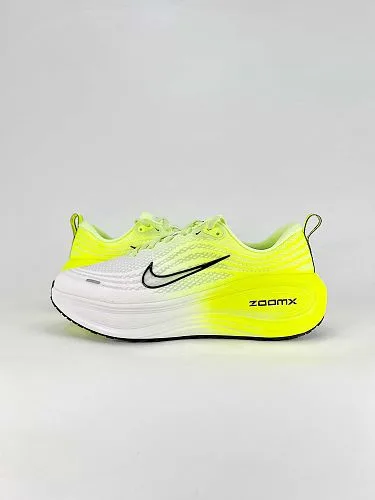 Nike VOMERO PLUS runrunning