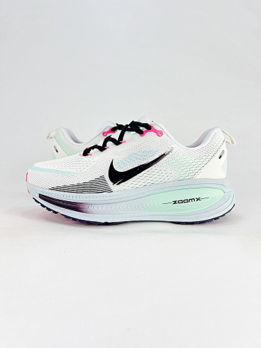 Nike VOMERO 18X running