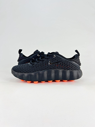 Nike Mind 002