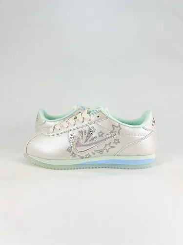 W NIKE CLASSIC CORTEZ NYLON PREN nuevo colorway