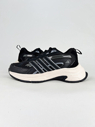 adidas FC CLASSIC
