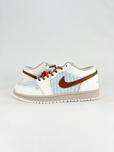Nike Air Jordan 1 Low new colorway