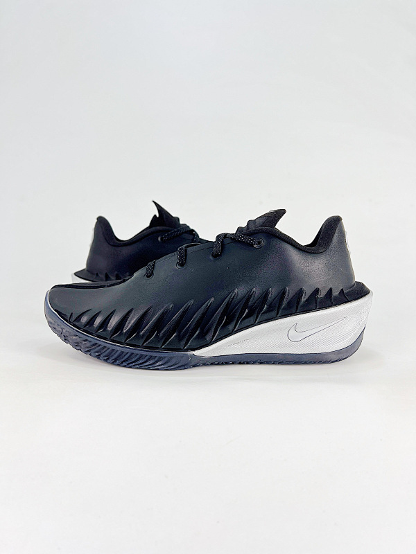 Nike G.T. Cut 4 año del caballo limited edition