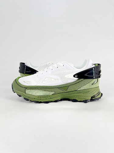 RAF SIMONS RESPONSE TRAIL