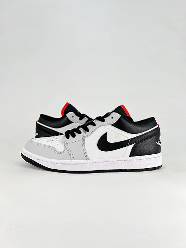 Nike Air Jordan 1 Low nuevo colorway