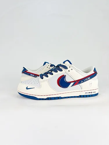 NIKE DUNK SB LOW