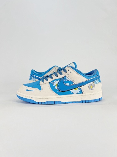 NIKE DUNK SB LOW