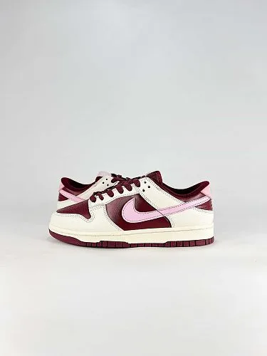 NIKE DUNK SB LOW nuevo colorway