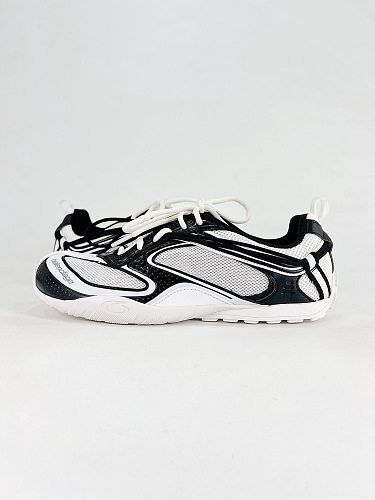 BalenciagaBalenciaga Radar