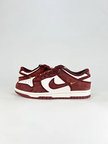 NIKE DUNK SB LOW nuevo colorway