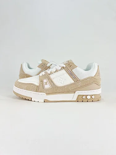 LOUIS VUITTON Louis Vuitton