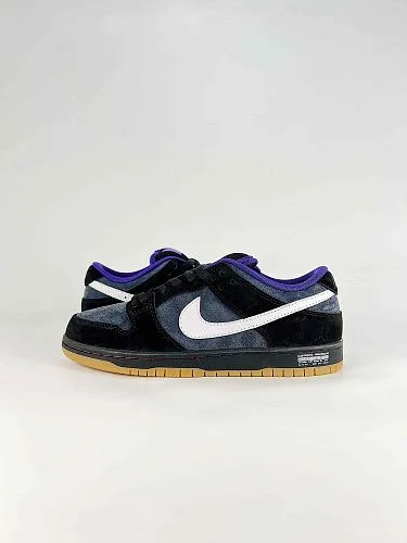 NIKE DUNK SB LOW