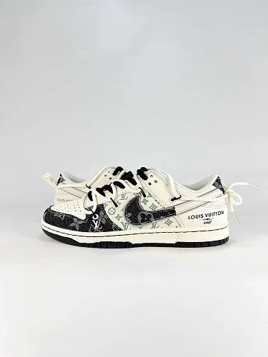 NIKE DUNK SB LOW nuevo colorway