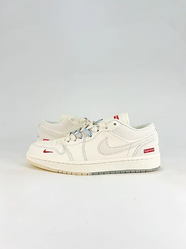 NIKE DUNK SB LOW nuevo colorway