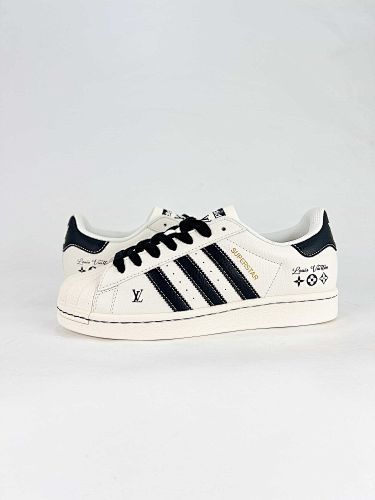 Adidas Originals Superstar casual skate