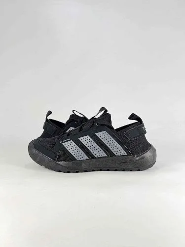 adidas Terrex Daroga 25