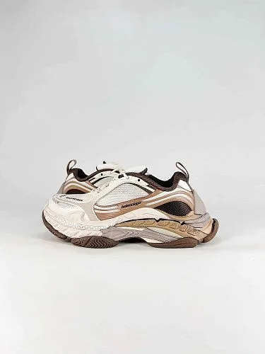 BalenciagaBalenciaga