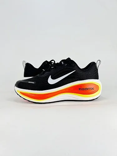 Nike VOMERO PLUS run