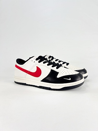 NIKE DUNK SB LOW