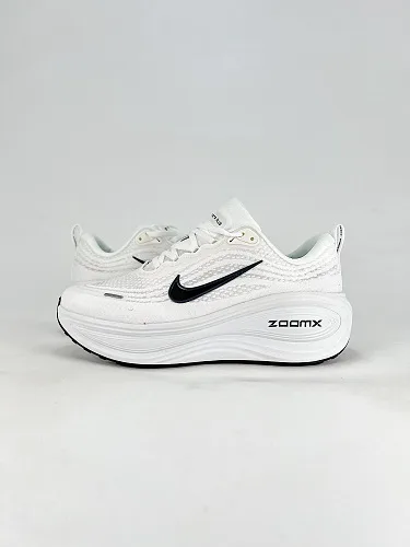 Nike VOMERO PLUS runrunning