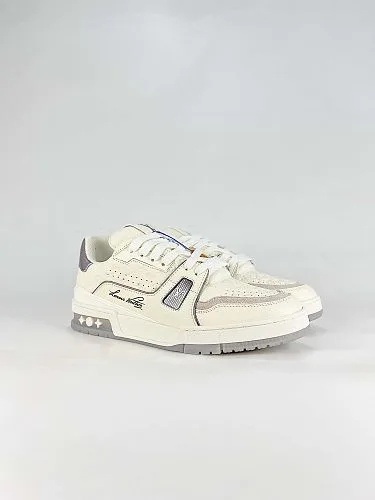 LV-Louis Vuittont